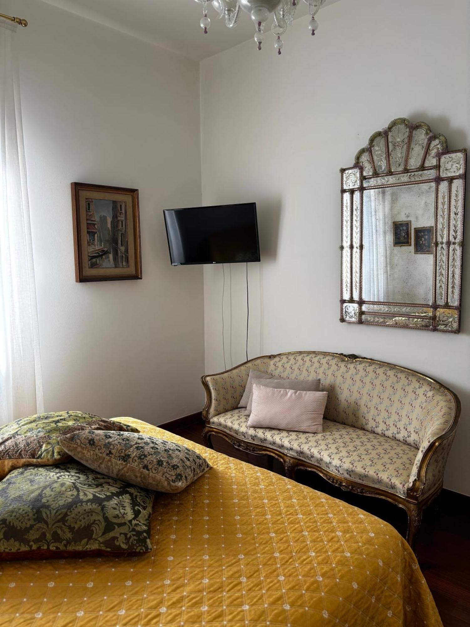 Albrizzi Charme Apartment Veneza Exterior foto